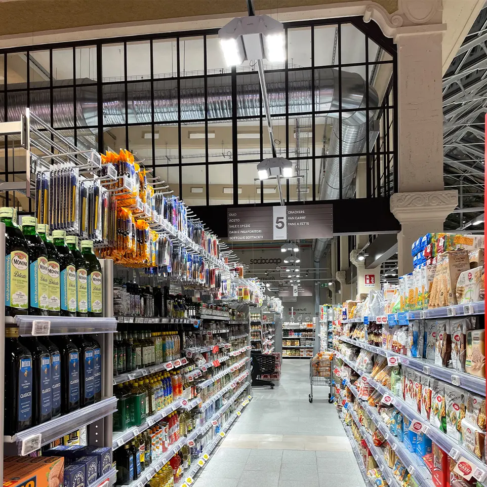 Hanglampen Cyberwing in supermarkt
